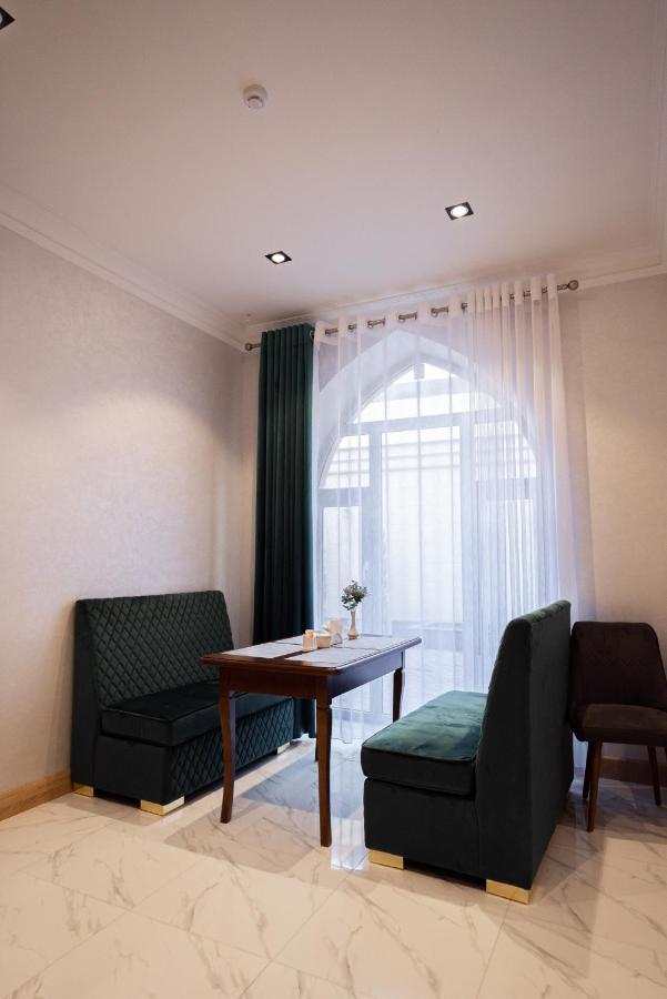 5 Wood Hotel & Spa Taschkent Exterior foto
